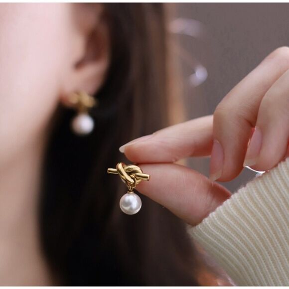 18K Gold-Plated Tied Knot Faux Pearl Stud Earrings Classic Elegant Jewelry Gift - Picture 2 of 4